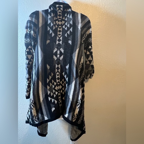 Mossimo Cascading Cardigan - Picture 3 of 4